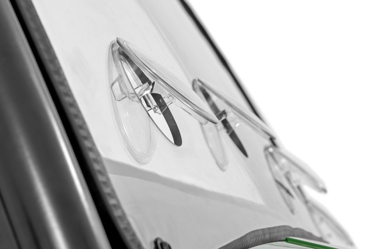 John Deere Gator XUV 835E Full Windshield - Front - Rough Country - Vented (4 adjustable 360-degree rotating vents), Scratch-Resistant, UV-Resistant, 0.25 in Polycarbonate